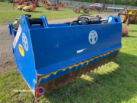 2021 Cherry shear grab with Euro brackets in demo condition