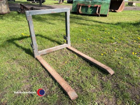 3 point linkage pallet forks, 2022