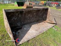 7ft tractor bucket in need of repair - 2