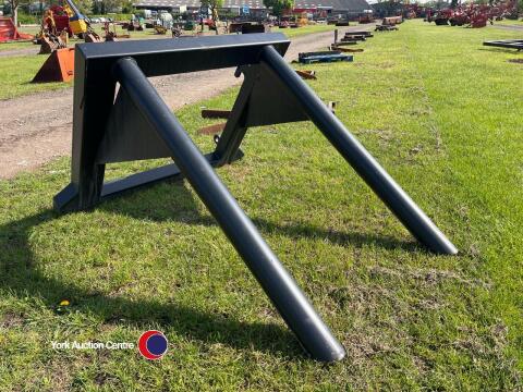 New JCB Q-fit fertiliser bag lifter