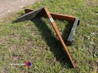 Pair of forklift tines