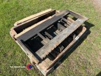 Forklift carriage and pair of forks - 4