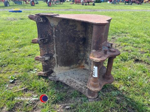 Digger bucket