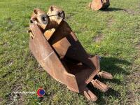 Digger bucket - 2