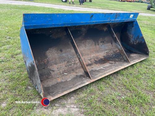 6ft loader bucket with Tanco brackets