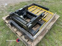 Forklift carriage plus a pair of forks - 4