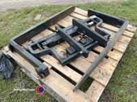 Forklift carriage plus a pair of forks - 4