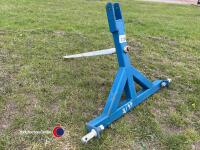 Bale spike, 3 point linkage mounted, year 2024, blue - 3