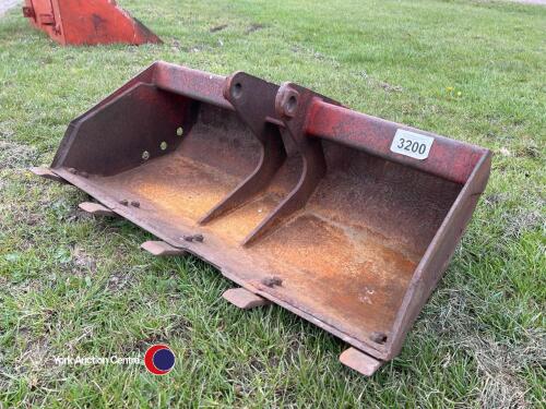 Foster 3ft back actor bucket, excellent order
