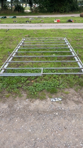 Roof rack for large van 2.7x1.7m, with ladder roller
