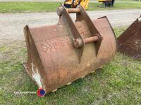 JCB 3ft digging bucket - 4