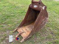 JCB 1.5ft digging bucket