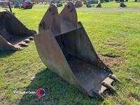 JCB 360 digger bucket
