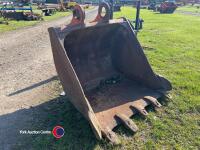 JCB 360 digger bucket