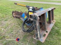 Auger torque skidsteer trencher - 4