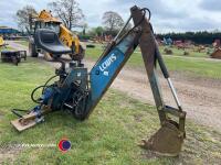 Lewis compact tractor back actor - 2