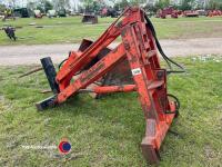 Slewtic rear loader with bale spike and bucket - 4