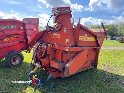 Teagle Tomahawk 808 bedder, electric controls, 2009, control box in office