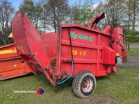 King Feeders SD4E straw chopper, 2004 - 3