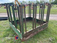 Hay feeder - 4