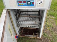 Large incubator - 3