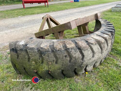 Yard scraper