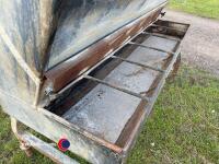 6ft ad lib cattle feed hopper - 4