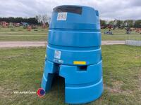 Balmoral 1,150L blue field water tank on stand - 2