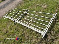 Sliding sheep hurdle gale - 2