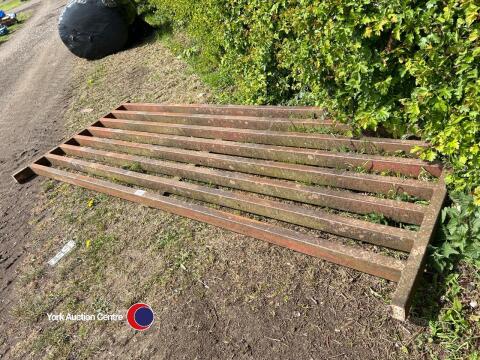 Cattle grid 11ft
