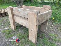Strong wooden cow trough, 4ft x 3ft, gc