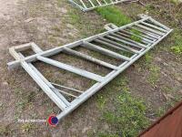 2 x 15ft cattle barriers - 4
