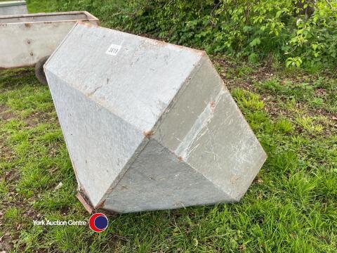 Galvanised hopper, 89cm x 89cm