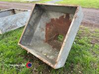 Galvanised hopper, 89cm x 89cm - 2
