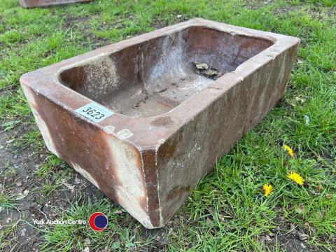 Cambridge terracotta trough
