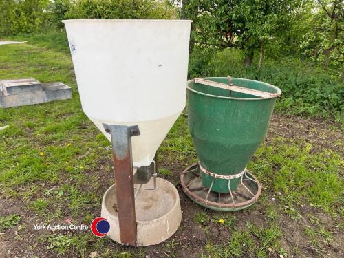 2 x feed hoppers for weaners/lambs