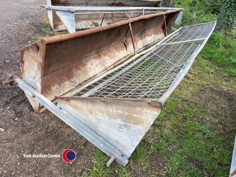 15ft Hayrack and trough