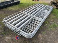6 x sheep hurdles with pins