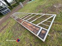 20ft heavy duty cattle feed barrier, to suit 20ft bay - 4