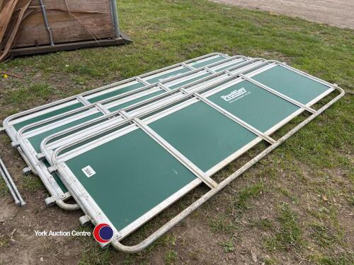 4 x sheep hurdles with pins