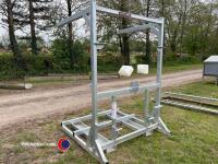 Stock gate carrier - 4