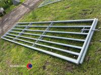 2 Ritchie 12ft, 7 bar metal gate, used - 2
