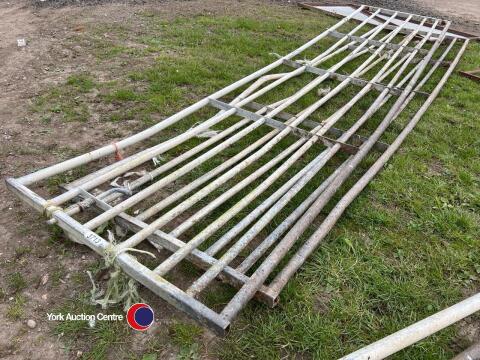 2 Ritchie 16ft gates