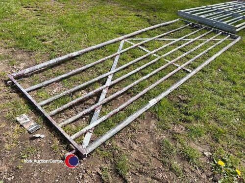 12ft metal field gate