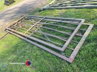 Pair of 10x4ft metal gates
