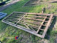 Pair of 10x4ft metal gates - 3