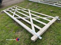 Wooden field gate with crooks