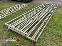 3 metal field gates - 3