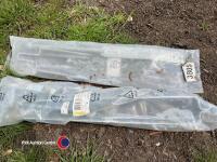 Galvanised gate and catch hinges to fit hunter gates - 2