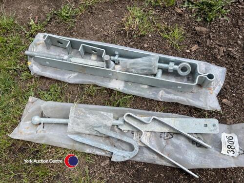 Galvanised gate and catch hinges to fit hunter gates